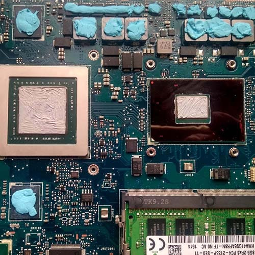 Чищення, заміна термопасти